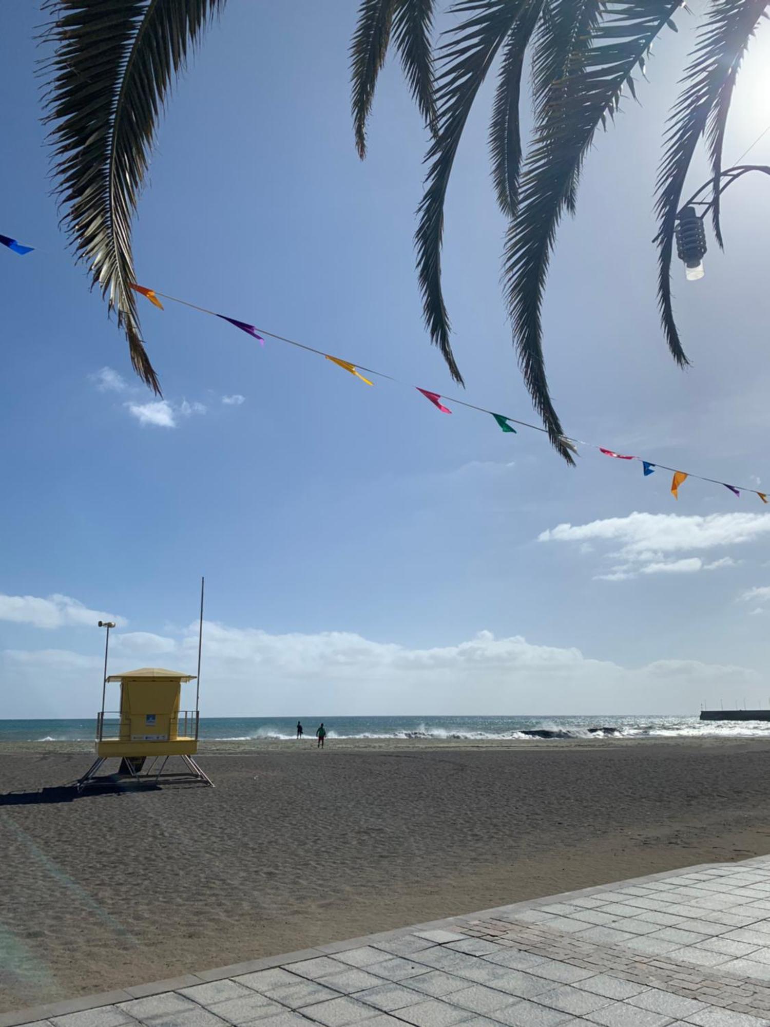 Comfortable Centric Apartment Steps From The Beach Gran Tarajal Exterior photo